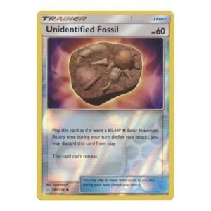 SM Cosmic Eclipse 207/236 Unidentified Fossil (Reverse Holo)